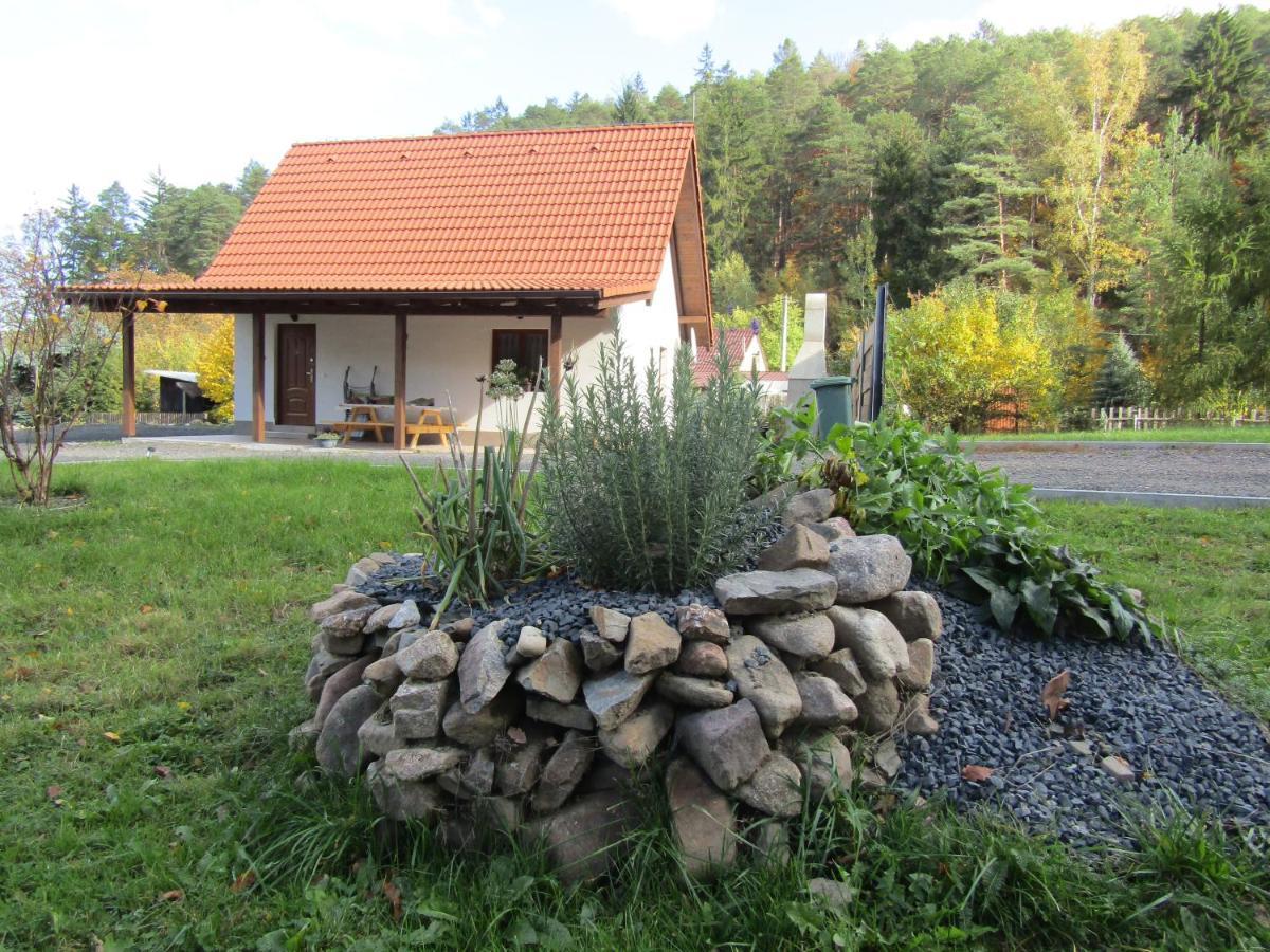 Rekreacni Dum V Brdech Pod Svatou Annou Villa Ohrazenice  Eksteriør billede